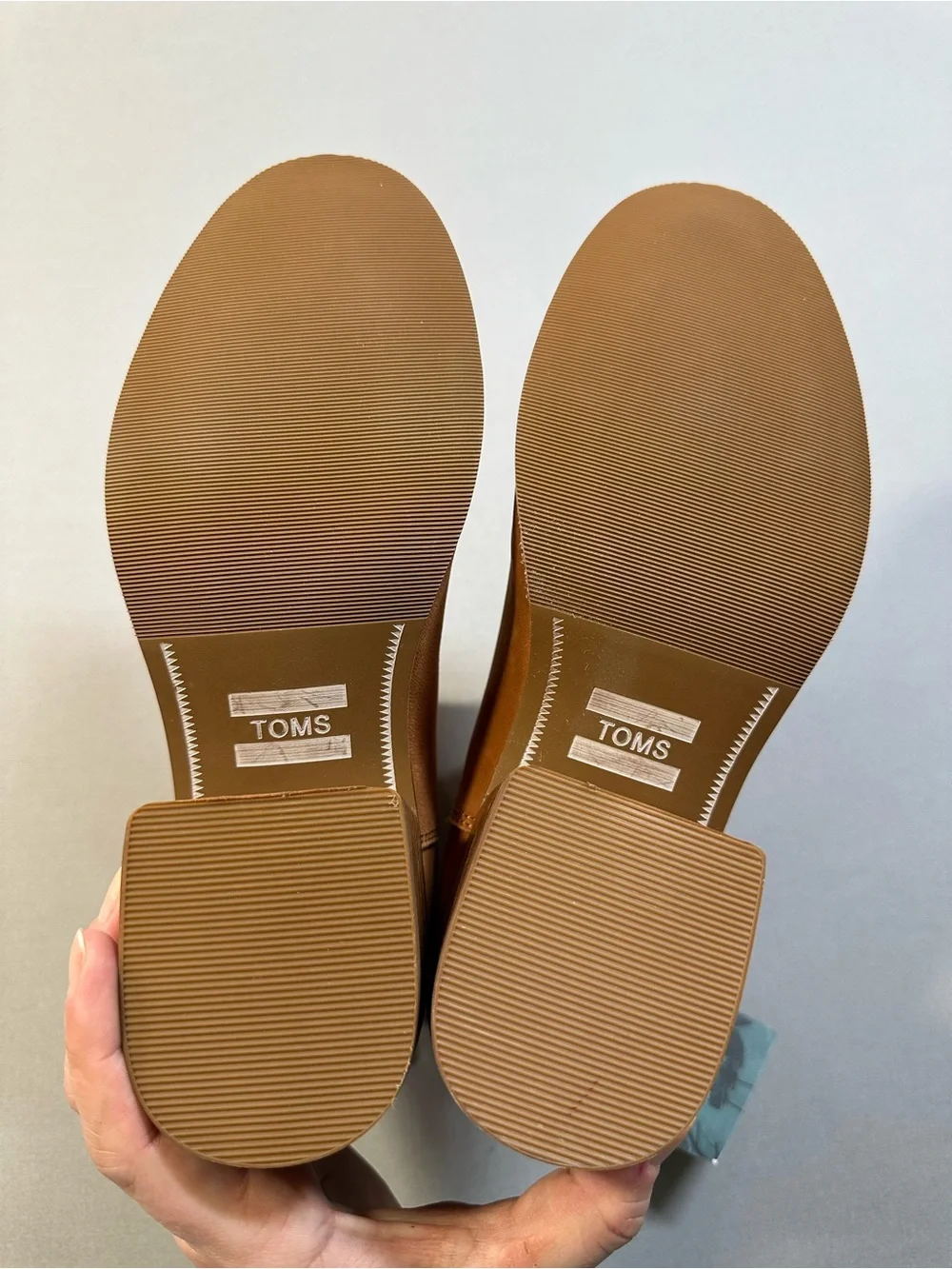 NWT Toms Esme Slip-On Boot, Stacked Heel, Tan Leather - Womens 7
